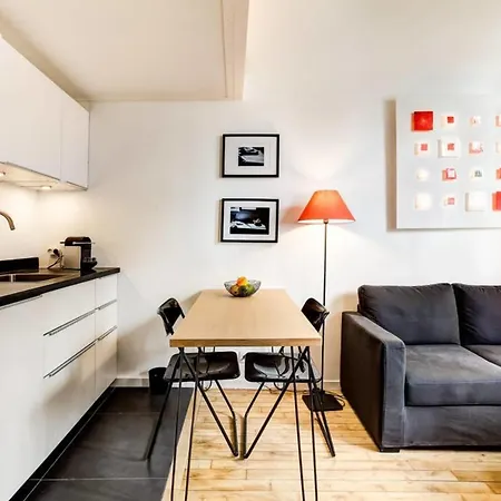Apartment Flat In Saint-germain-des-pres By Guestready *